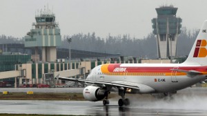 iberia aerolinea puntual empleo