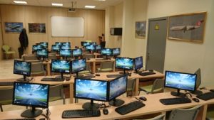 donde-estudiar-azafata-de-vuelo-en-espana